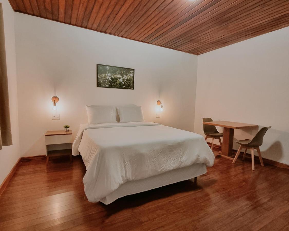Hotel Casa Wald Campos do Jordão Zewnętrze zdjęcie